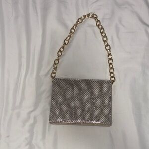 Elegant Gold Chain Women’s Bag